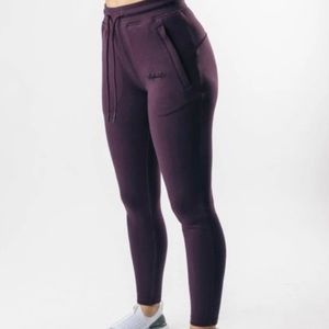 Alphalete Raven Joggers